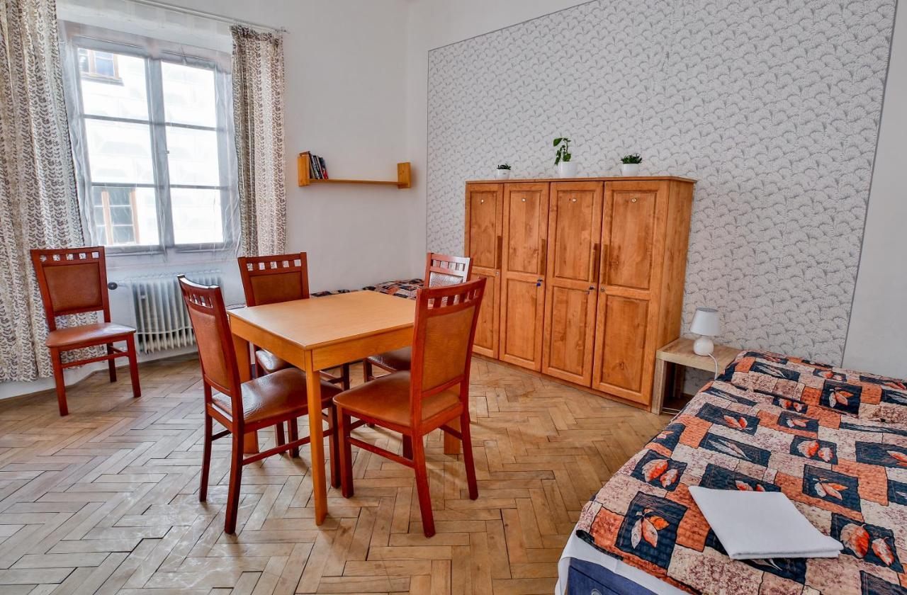 Rodinny Hostel Starkuv Dum Табор Екстериор снимка